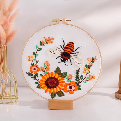 Embroidery Kit - Sunflower Bee